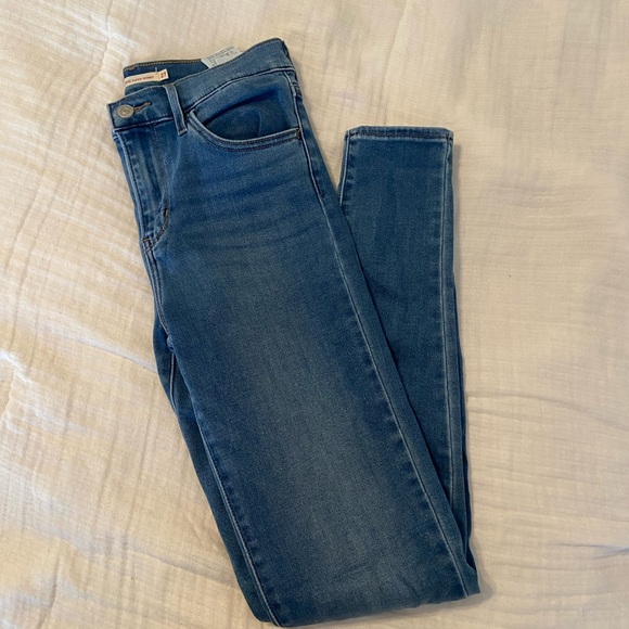 Levi's Denim - Levi’s 720 High Rise Super Skinny Jeans